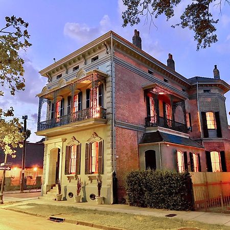 French Quarter Lanaux Mansion Bed And Breakfast La Nouvelle-Orléans Extérieur photo