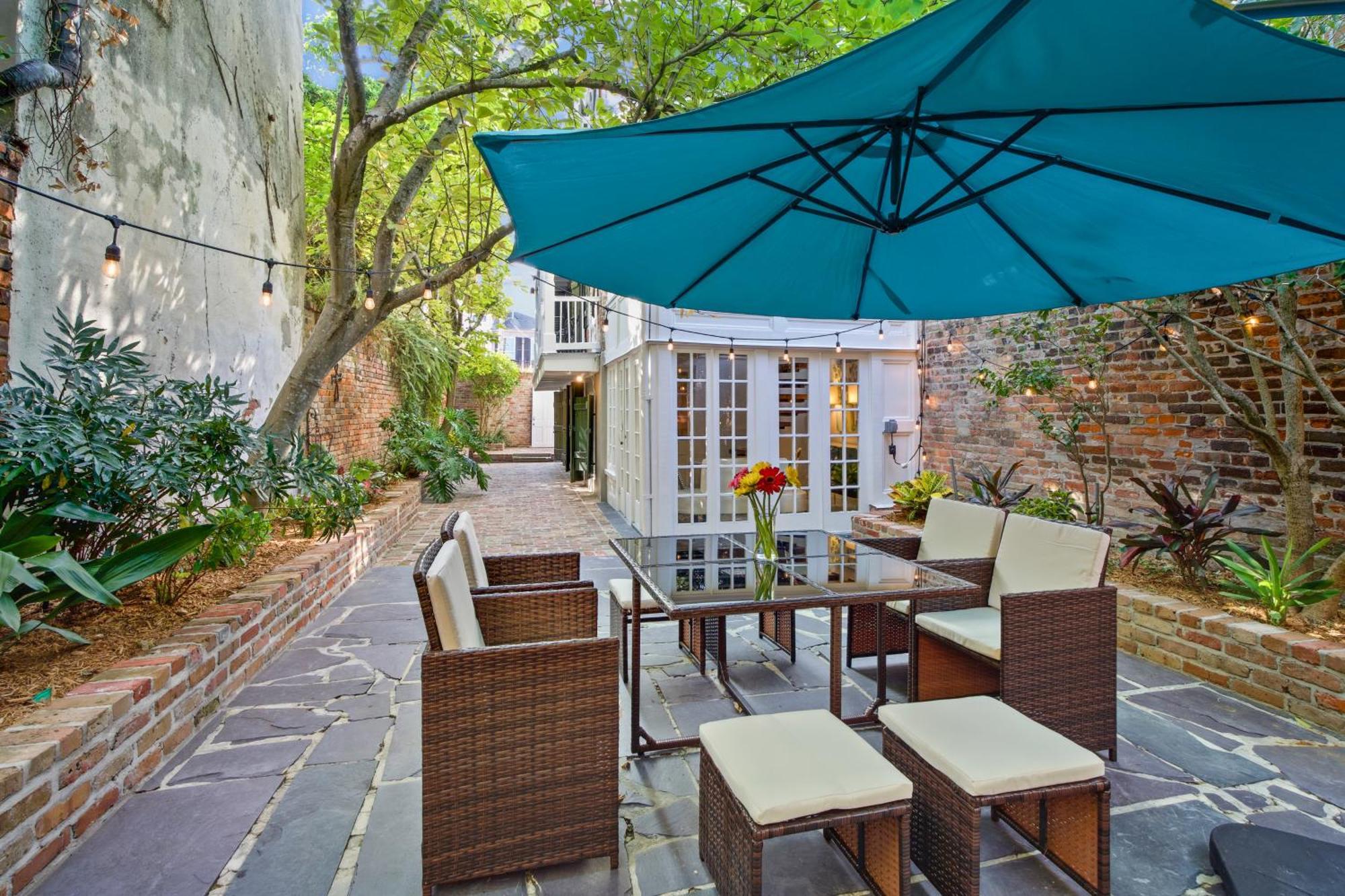 French Quarter Lanaux Mansion Bed And Breakfast La Nouvelle-Orléans Extérieur photo