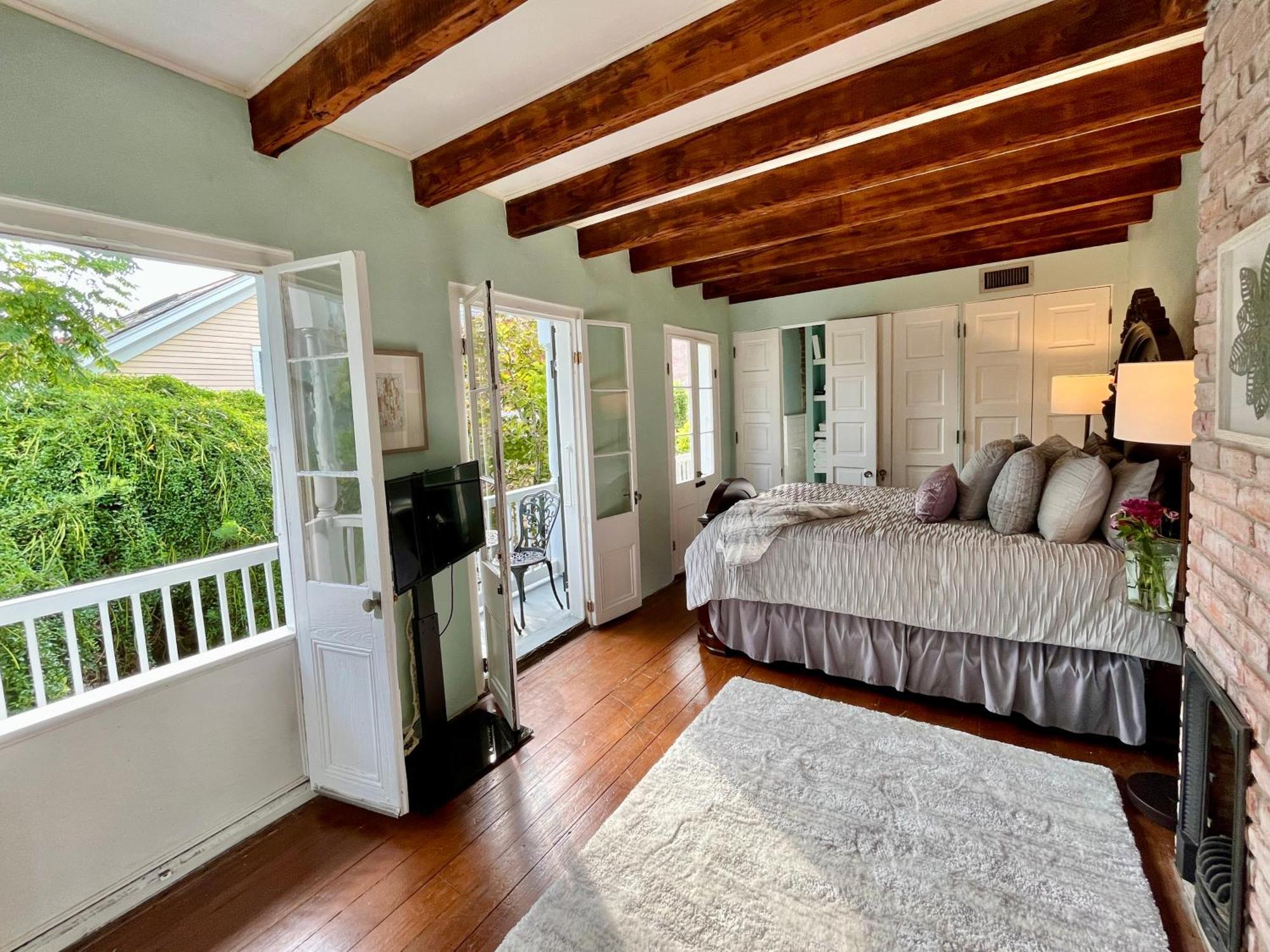 French Quarter Lanaux Mansion Bed And Breakfast La Nouvelle-Orléans Extérieur photo
